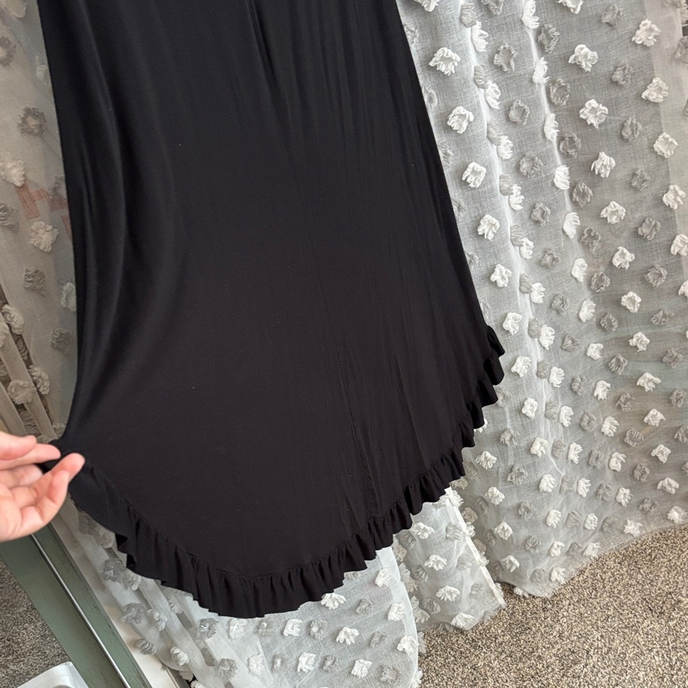 Celeste Black High-Low Ruffle Tunic Top - Picture 5 of 6